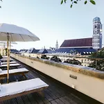 Bayerischer Hof 5*