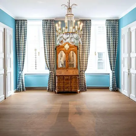 Bayerischer Hof - The Leading Of The World 5*