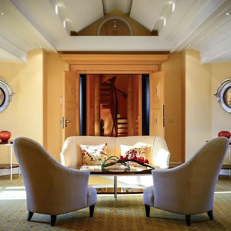 Hotel Bayerischer Hof 5*