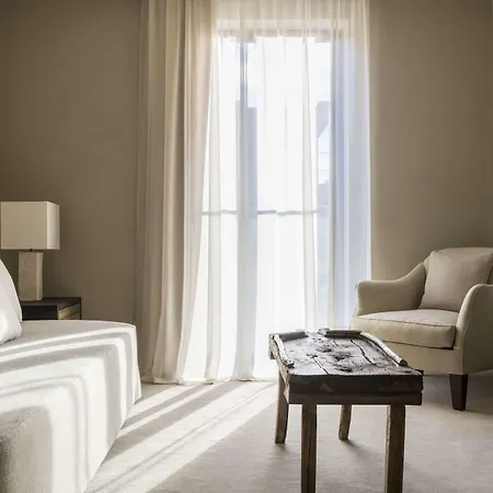 Отель Bayerischer Hof - The Leading Of The World