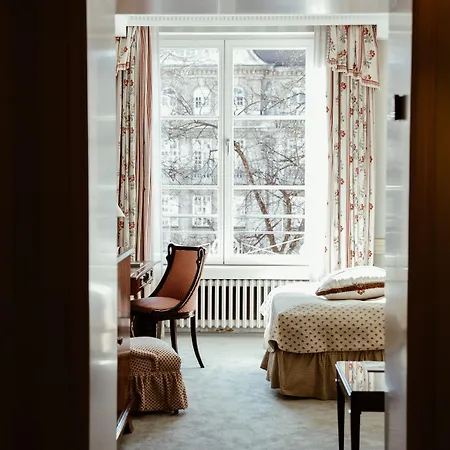 Hotel Bayerischer Hof Munich
