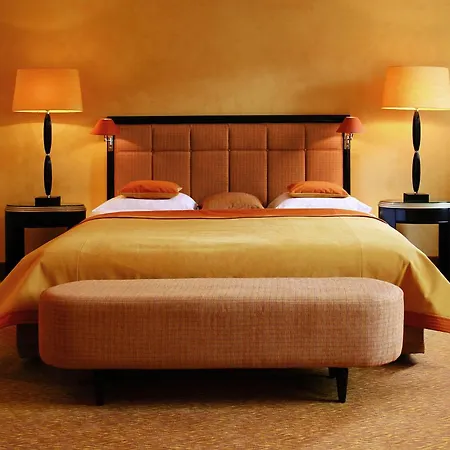 Bayerischer Hof Hotel Munich