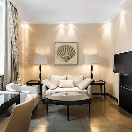 Hotel Bayerischer Hof Munich