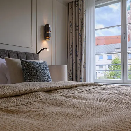 Bayerischer Hof - The Leading Of The World Мюнхен