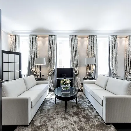 Bayerischer Hof - The Leading Of The World 5* Мюнхен