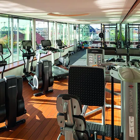 Отель Bayerischer Hof - The Leading Of The World 5*