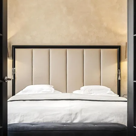 Bayerischer Hof - The Leading Of The World 5*
