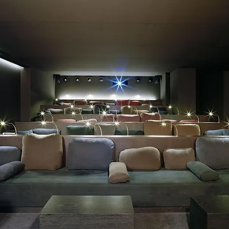 Отель Bayerischer Hof - The Leading Of The World