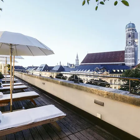 Bayerischer Hof - The Leading Of The World 5*