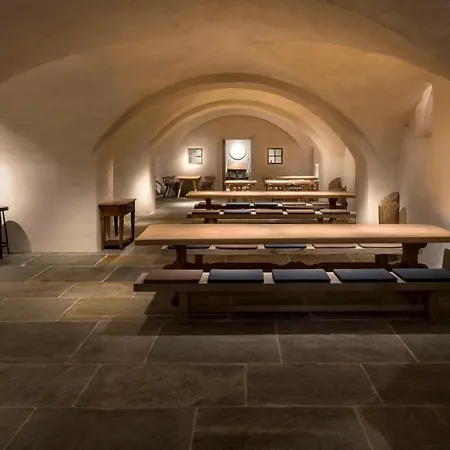 Bayerischer Hof - The Leading Of The World 5*