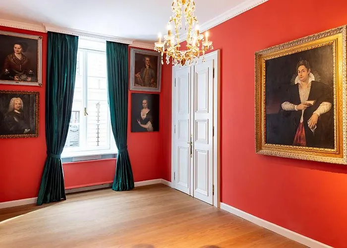 Bayerischer Hof Hotel