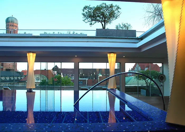 Bayerischer Hof 5* Monaco di Baviera