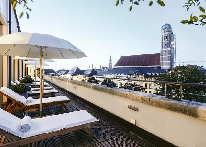 Bayerischer Hof 5*