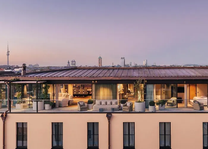 Bayerischer Hof Hotell 5*