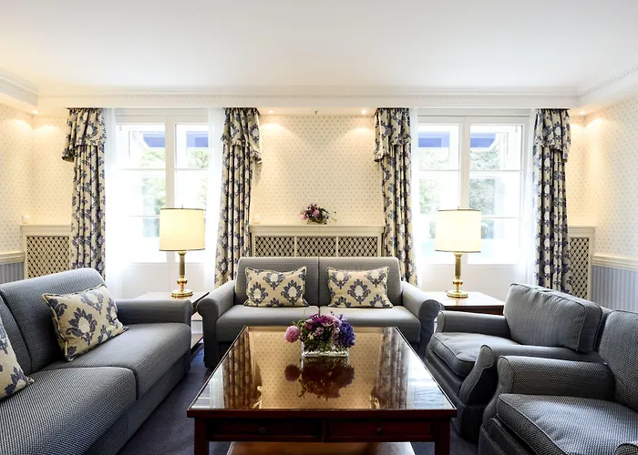 Bayerischer Hof Hotel 5*